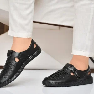 Latest Fabulous Men Sandals|Roman Sandals/Outdoor Sandal For Men's & Boys-101-Sandal-BLK- Size 6