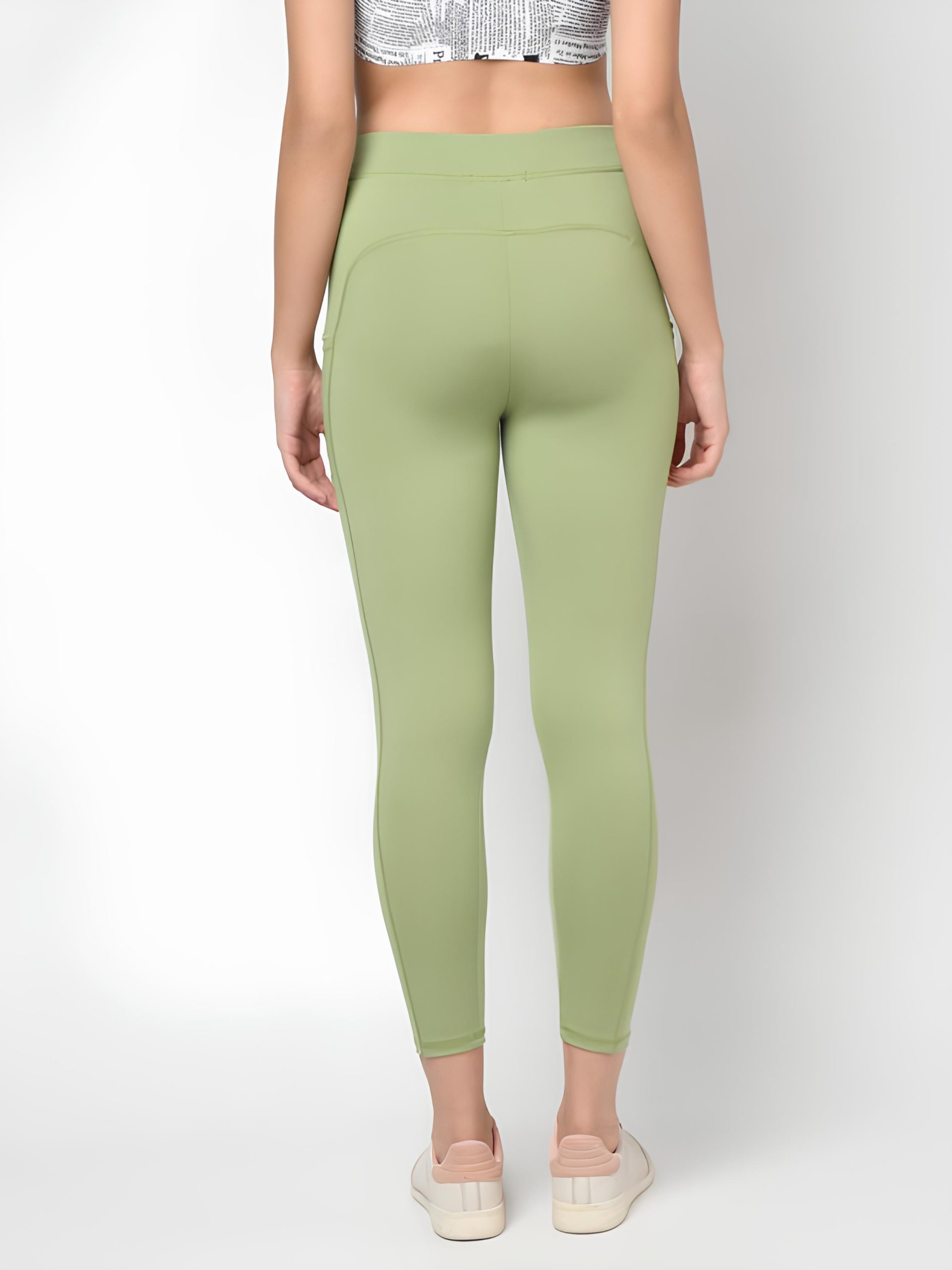 Latest Stylish High GSM Women Active Wear/Gym-Yoga Pant/Sport Leggings For Women's & Girls - Size S - Image 3